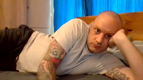 markus_7 online show from August 7, 2026, 8:27 am