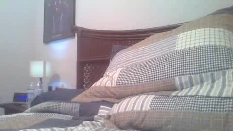 Mark online show from October 23, 2025, 3:28 am