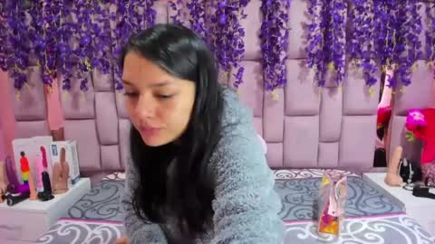 Marly Anal  online show from January 23, 2025, 1:24 pm
