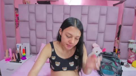 Marly Anal  online show from September 29, 2025, 1:38 pm