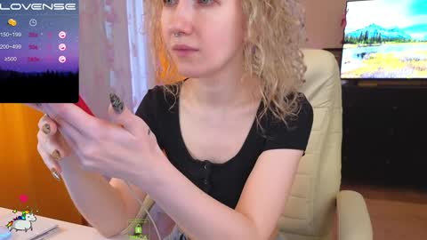 Alena online show from January 5, 2025, 11:37 am