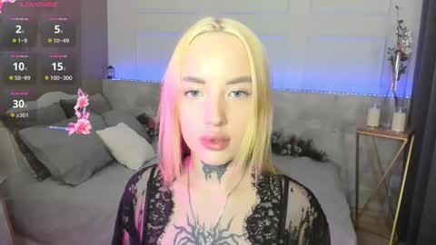 Marquise online show from December 21, 2025, 5:58 am