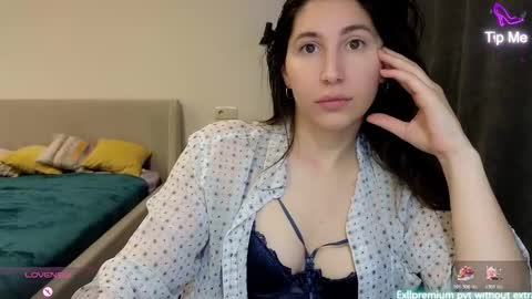 marrycolins online show from February 10, 2026, 2:48 am