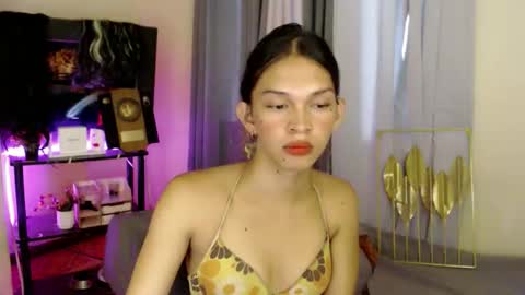 Snapshot of marryme_leixx chatting on April 28, 2026, 2:27 am LEIXX online show from April 28, 2026, 2:27 am