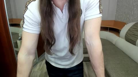 Snapshot of marryplz chatting on March 1, 2026, 2:52 pm Alan online show from March 1, 2026, 2:52 pm