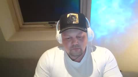 mars0481 online show from March 4, 2026, 2:28 am