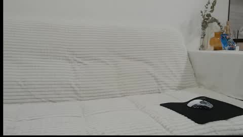 Marselle online show from December 18, 2025, 6:58 pm