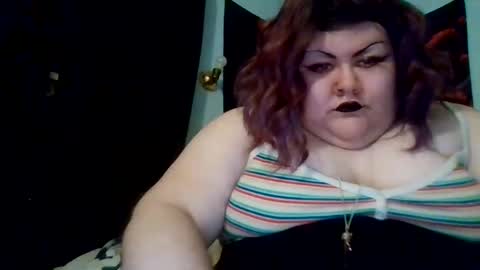 marshallmarx517 online show from October 21, 2025, 2:23 am