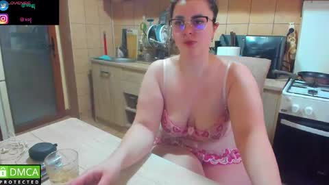 Snapshot of marshasugar chatting on April 2, 2026, 11:52 am FREE OF sugarmarsha online show from April 2, 2026, 11:52 am