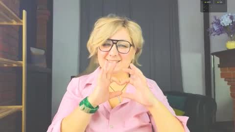 marta_wils online show from November 27, 2025, 5:20 am