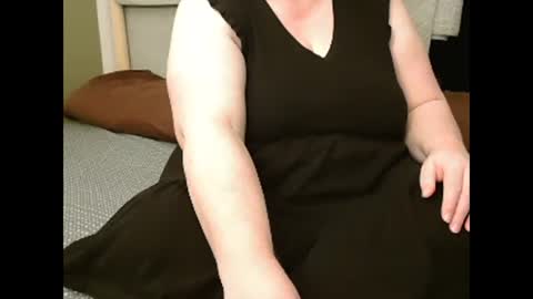 Martha online show from December 3, 2024, 6:37 am