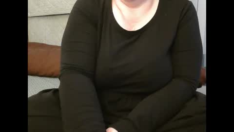 Martha online show from March 3, 2025, 6:48 am