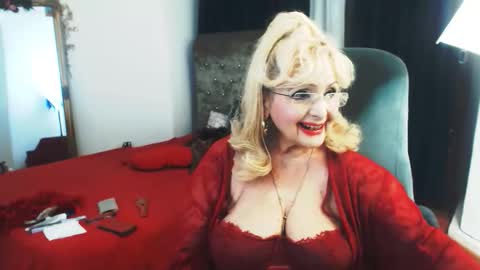 Snapshot of marthabrownn chatting on September 12, 2025, 8:09 pm marthabrownn online show from September 12, 2025, 8:09 pm