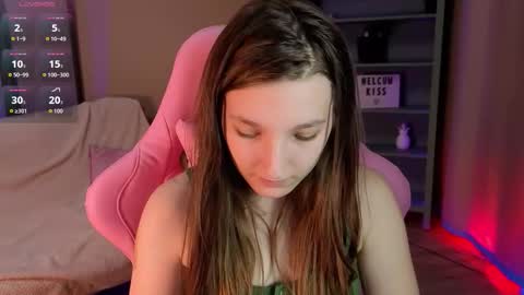 Snapshot of marthalune chatting on September 25, 2025, 10:19 am Martha online show from September 25, 2025, 10:19 am