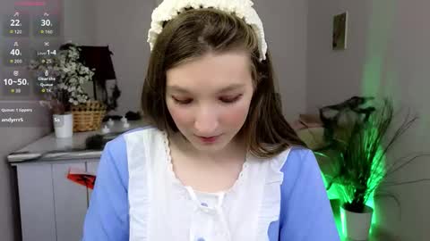 Snapshot of marthalune chatting on October 31, 2025, 10:05 am Martha online show from October 31, 2025, 10:05 am