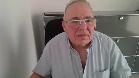 martin_1947 online show from March 22, 2026, 5:16 pm