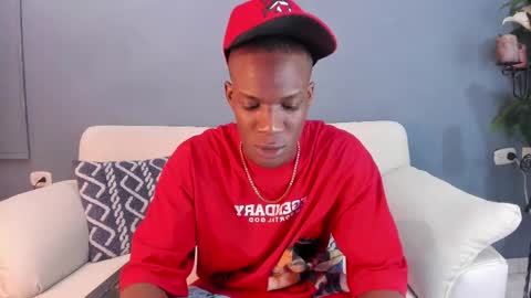 Snapshot of martin_killer chatting on February 16, 2025, 1:25 am Martin online show from February 16, 2025, 1:25 am