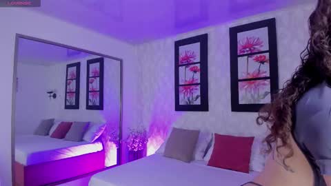 mari online show from November 11, 2025, 12:05 pm