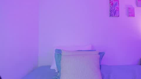 C A R O L I N A  online show from May 29, 2026, 6:17 pm