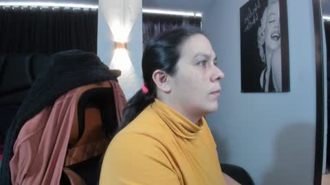   MARTINA   online show from January 4, 2025, 5:37 pm
