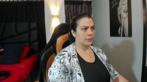   MARTINA   online show from January 14, 2025, 11:53 am