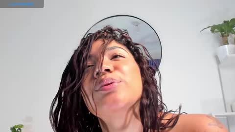 martina Monst online show from December 28, 2024, 5:02 am