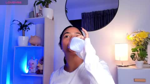martina Monst online show from January 24, 2025, 4:48 am