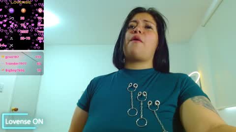 Hey im martina online show from December 24, 2024, 4:08 pm