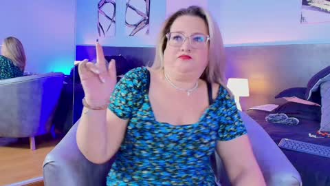 Martina Caicedo online show from January 17, 2025, 9:49 am