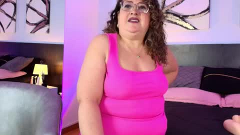 Martina Caicedo online show from October 16, 2025, 10:16 am