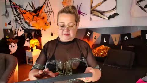 Martina Caicedo online show from October 25, 2025, 10:34 am