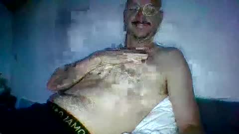martinadam18 online show from June 20, 2026, 3:20 am