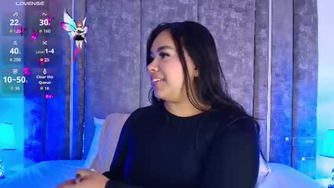 Martina Garcia online show from November 24, 2025, 6:40 pm