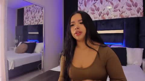 Martina Garcia online show from August 3, 2026, 6:55 pm