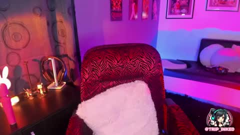 Val online show from February 12, 2025, 1:09 am