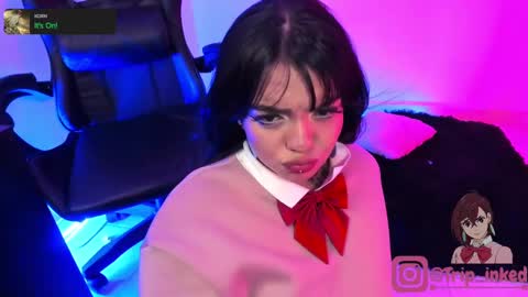 Val online show from September 12, 2025, 10:43 pm