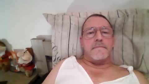 Snapshot of martinb62 chatting on October 8, 2025, 8:17 pm Hotguy61 online show from October 8, 2025, 8:17 pm