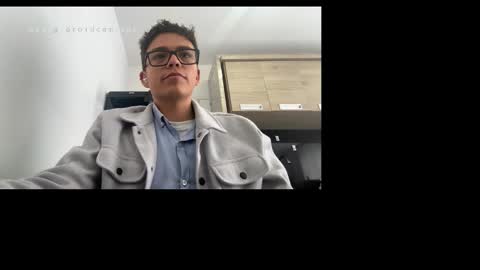 Martin Diaz  online show from September 30, 2025, 8:25 pm