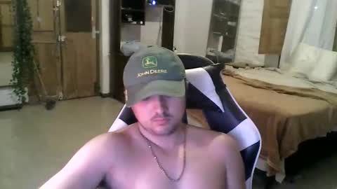 martingillesg online show from February 9, 2026, 2:04 am