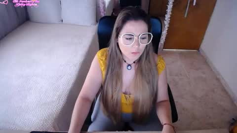 Snapshot of martiniella chatting on March 9, 2026, 8:46 pm Antonella Martini online show from March 9, 2026, 8:46 pm