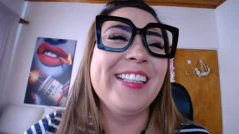 Antonella Martini online show from May 22, 2026, 8:03 pm