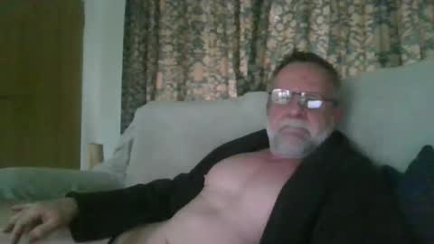Snapshot of martinrgbxxxx chatting on March 31, 2026, 6:25 am martinrgbxxxx online show from March 31, 2026, 6:25 am