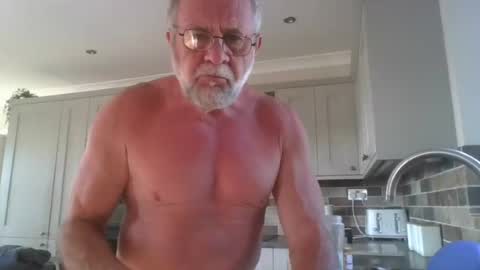 Snapshot of martinrgbxxxx chatting on July 8, 2026, 9:03 am martinrgbxxxx online show from July 8, 2026, 9:03 am