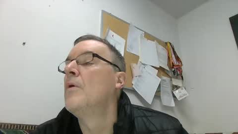 Snapshot of marty1688 chatting on January 1, 2025, 12:22 pm marty1688 online show from January 1, 2025, 12:22 pm