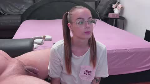 mary_bby online show from July 14, 2026, 9:31 pm