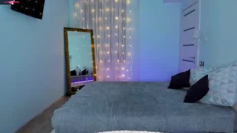 Mary online show from March 7, 2025, 12:23 pm