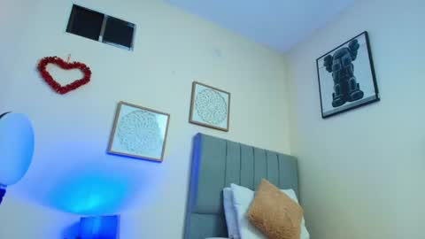 mary_cute9 online show from July 10, 2026, 12:08 pm