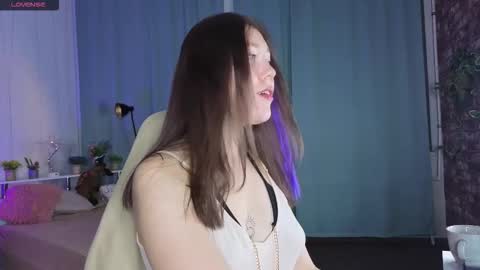 Im Mary online show from September 9, 2025, 8:52 pm