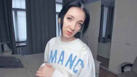 Mary online show from January 10, 2026, 9:44 am