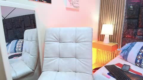 mary_luckaysha online show from March 27, 2026, 7:13 pm